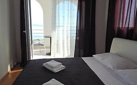 Sea Star Apartments Podstrana